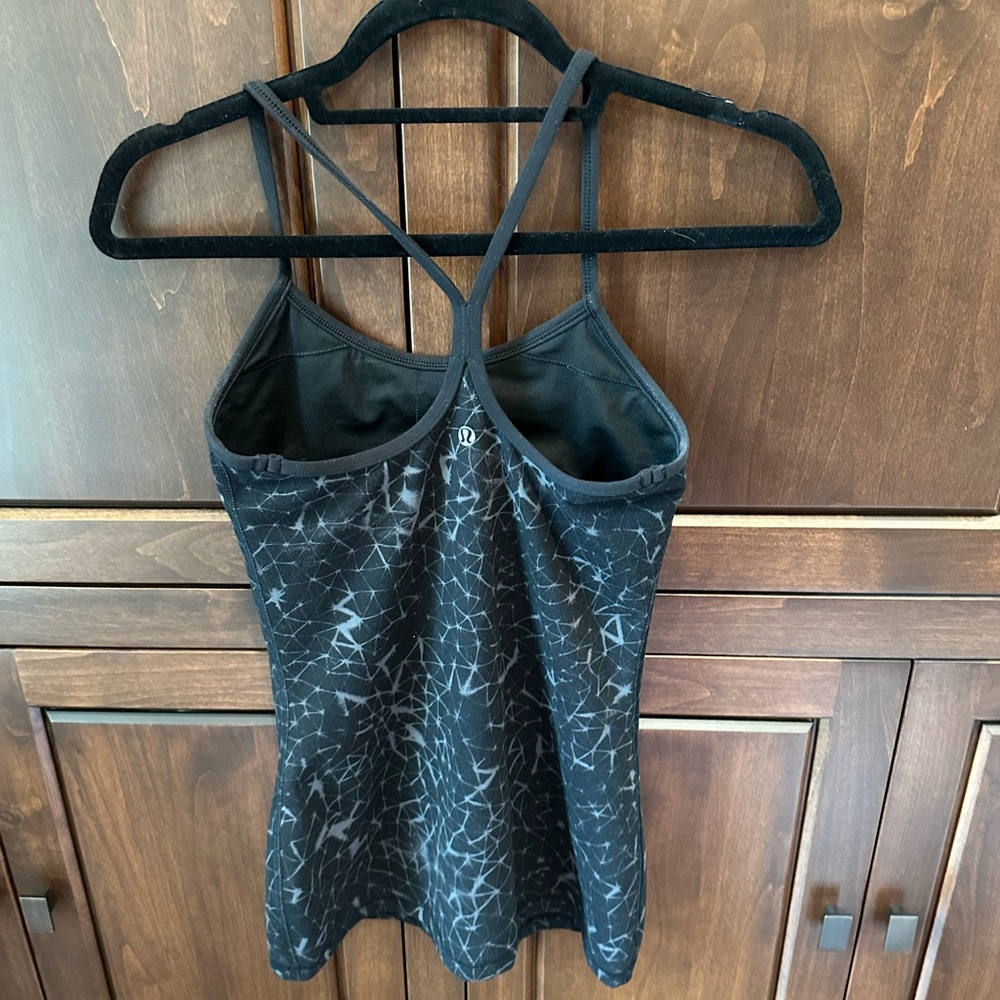Pre-owned Lululemon Razorback Tank Top with Starry Pattern - Picture 3 of 3